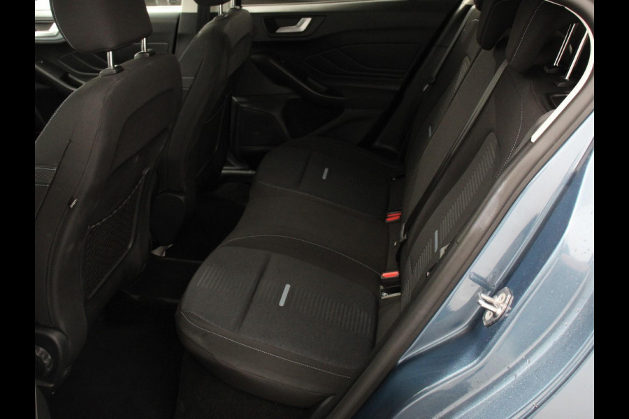 Ford Focus 155pk Hybrid Automaat Active X Navigatie Climate Control Camera Parkeer sensoren B&O Dab Led Lichtmetalen velgen