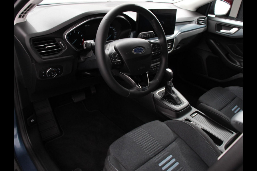 Ford Focus 155pk Hybrid Automaat Active X Navigatie Climate Control Camera Parkeer sensoren B&O Dab Led Lichtmetalen velgen