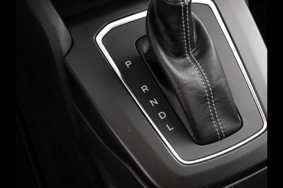 Ford Focus 155pk Hybrid Automaat Active X Navigatie Climate Control Camera Parkeer sensoren B&O Dab Led Lichtmetalen velgen