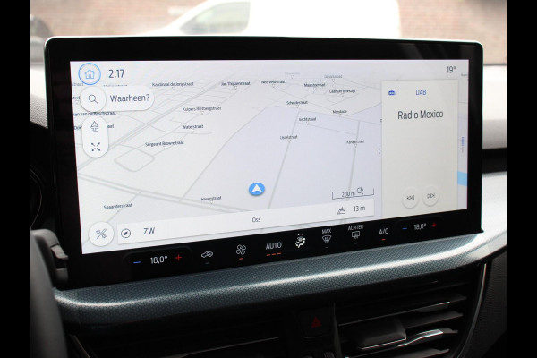 Ford Focus 155pk Hybrid Automaat Active X Navigatie Climate Control Camera Parkeer sensoren B&O Dab Led Lichtmetalen velgen