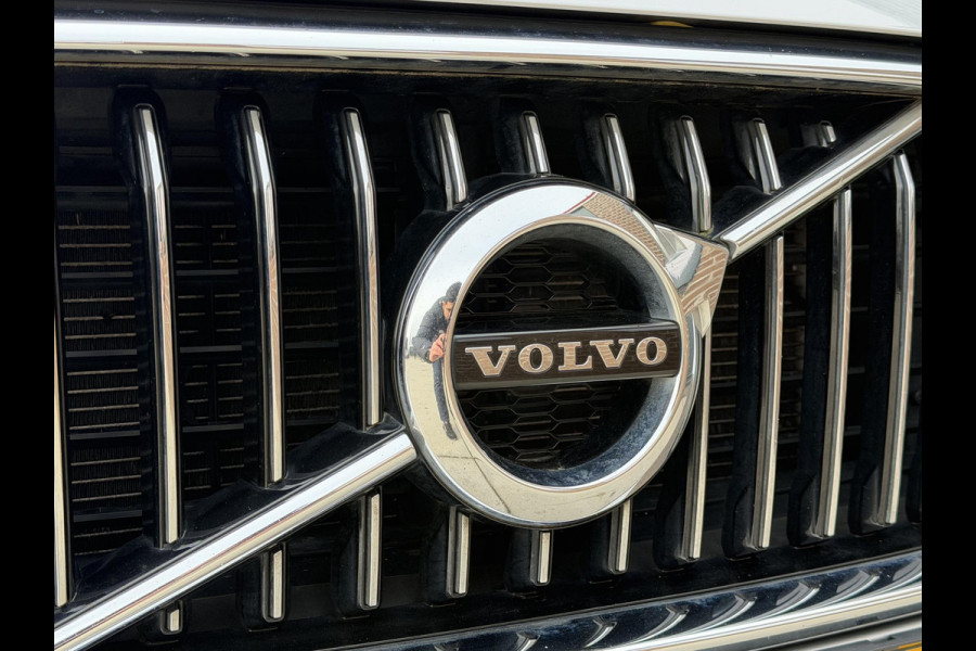 Volvo XC60 2.0 Recharge T6 AWD Inscription 1e Eigenaar|Pano|Leder|Navi|340pk|PDC|Dealer Onderhouden|N.A.P|APK tot 11-2026