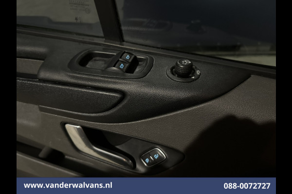 Ford Transit Custom 2.0 TDCI L2H1 Euro6 Airco | Camera | Navigatie | LED | Cruisecontrol | Stoelverwarming Verwarmde voorruit, Parkeersensoren, Bijrijdersbank