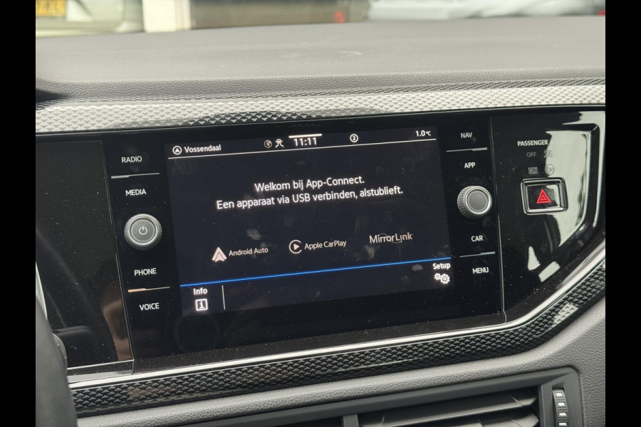 Volkswagen Polo 1.0 TSI Life | Orig. NL | Navi, Camera, Stoelverw., ACC, Airco, Carplay/Android | Dealeronderhouden | NAP |