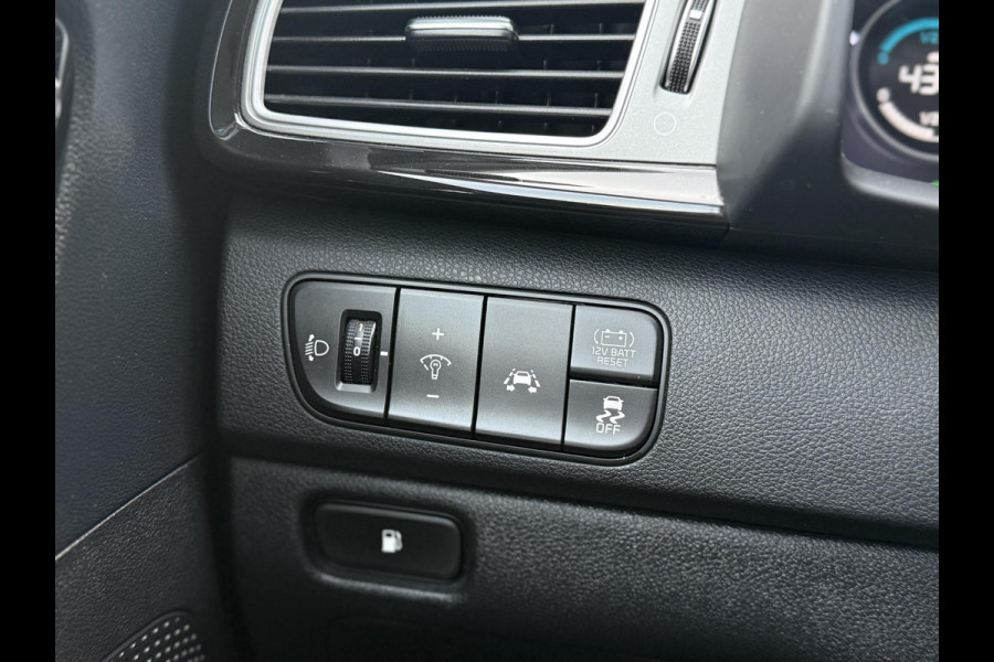 Kia Niro 1.6 GDi Hybrid ExecutiveLine 2e Eigenaar,Navi,Leder,Camera,Clima,Cruise,PDC V+A,Dealer Onderhouden,Apk tot 02-2027