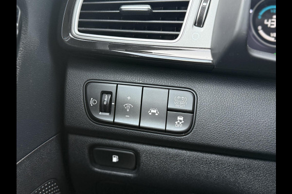 Kia Niro 1.6 GDi Hybrid ExecutiveLine 2e Eigenaar,Navi,Leder,Camera,Clima,Cruise,PDC V+A,Dealer Onderhouden,Apk tot 02-2027