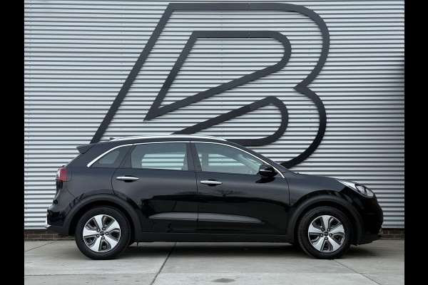 Kia Niro 1.6 GDi Hybrid ExecutiveLine 2e Eigenaar,Navi,Leder,Camera,Clima,Cruise,PDC V+A,Dealer Onderhouden,Apk tot 02-2027