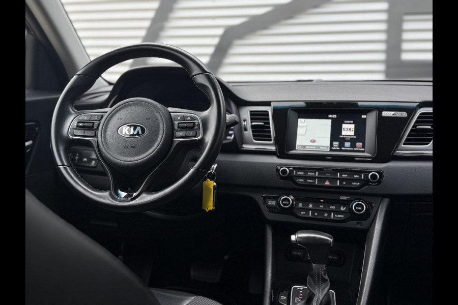 Kia Niro 1.6 GDi Hybrid ExecutiveLine 2e Eigenaar,Navi,Leder,Camera,Clima,Cruise,PDC V+A,Dealer Onderhouden,Apk tot 02-2027