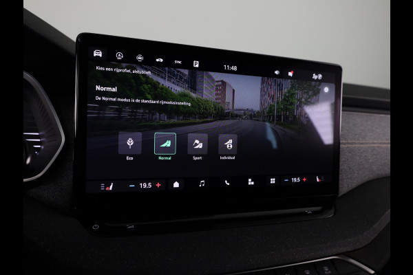 Škoda Octavia Combi 1.5 TSI MHEV First Edition 115pk | Climatronic | 17 inch Lichtmetalen velgen | Parkeercamera achter | Navigatie