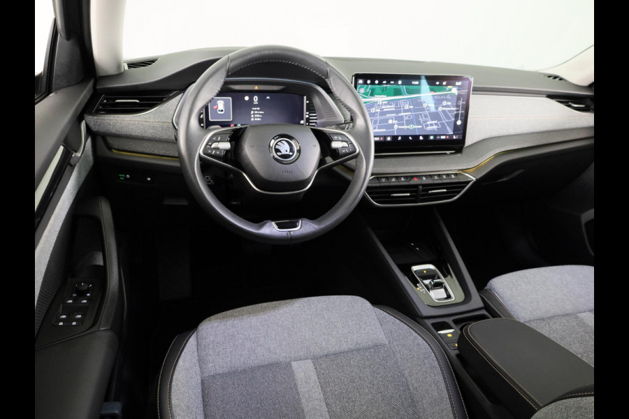 Škoda Octavia Combi 1.5 TSI MHEV First Edition 115pk | Climatronic | 17 inch Lichtmetalen velgen | Parkeercamera achter | Navigatie