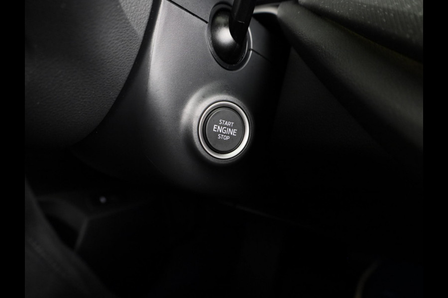 Škoda Octavia Combi 1.5 TSI MHEV First Edition 115pk | Climatronic | 17 inch Lichtmetalen velgen | Parkeercamera achter | Navigatie