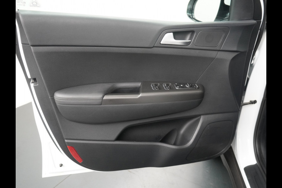 Kia Sportage 1.6 GDI DynamicLine - Cruise Control - Climate Control - Lichtmetalen Velgen 17'' - Navigatie - Fabrieksgarantie Tot 2026 T/M 19-10
