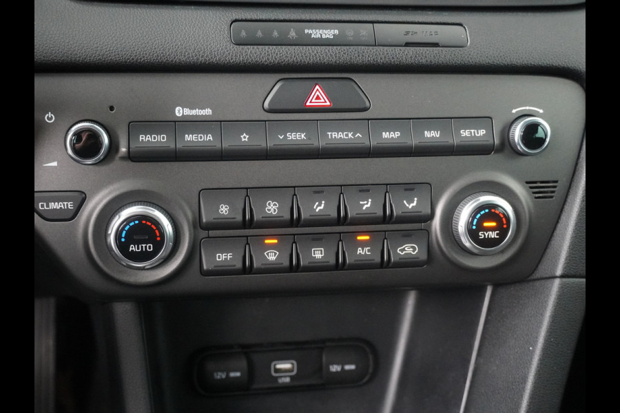 Kia Sportage 1.6 GDI DynamicLine - Cruise Control - Climate Control - Lichtmetalen Velgen 17'' - Navigatie - Fabrieksgarantie Tot 2026 T/M 19-10