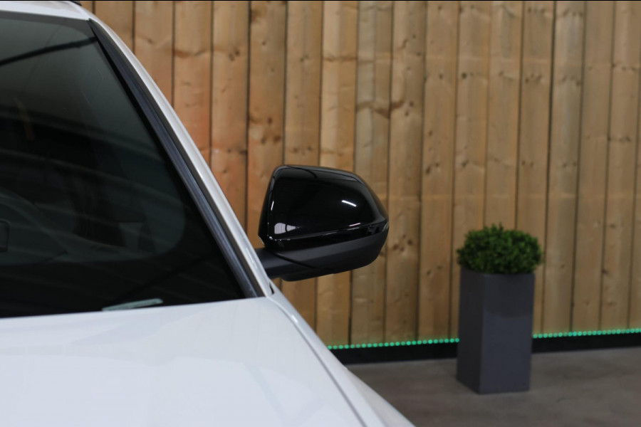 Audi Q8 60 TFSI e Quattro Competition *Pano*RS-Stoelen*B&O*Soft-Close*ABT*