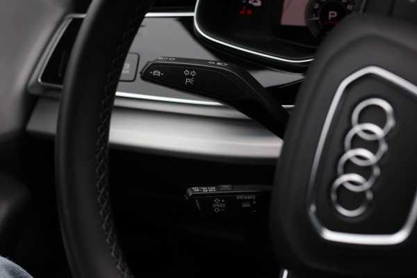 Audi Q8 60 TFSI e Quattro Competition *Pano*RS-Stoelen*B&O*Soft-Close*ABT*