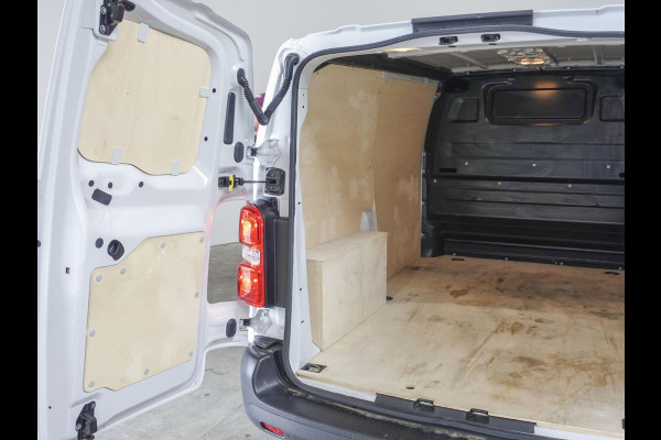 Opel Vivaro 2.0 CDTI L2H1 Edition 144PK Automaat 3 zits | Navigatie | Airco | Bluetooth | Trekhaak | Betimmering | Cruise Control