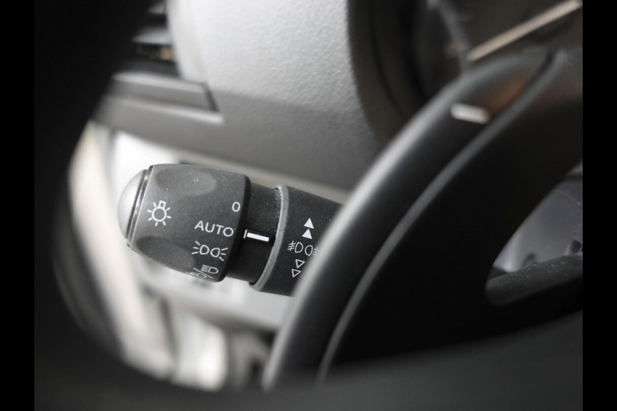 Opel Vivaro 2.0 CDTI L2H1 Edition 144PK Automaat 3 zits | Navigatie | Airco | Bluetooth | Trekhaak | Betimmering | Cruise Control