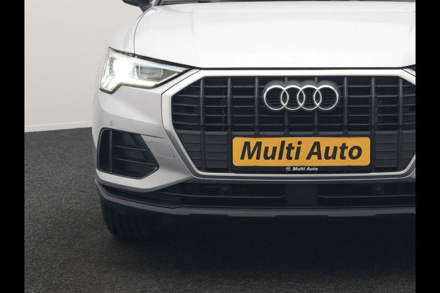 Audi Q3 45 TFSI e edition Plug In Hybrid 245pk Dealer O.H. PHEV | S Line Int. | Trekhaak Af Fabriek | Camera | Sfeerverlichting | Virtual Cockpit | Keyless | Blis | Navigatie | DAB |