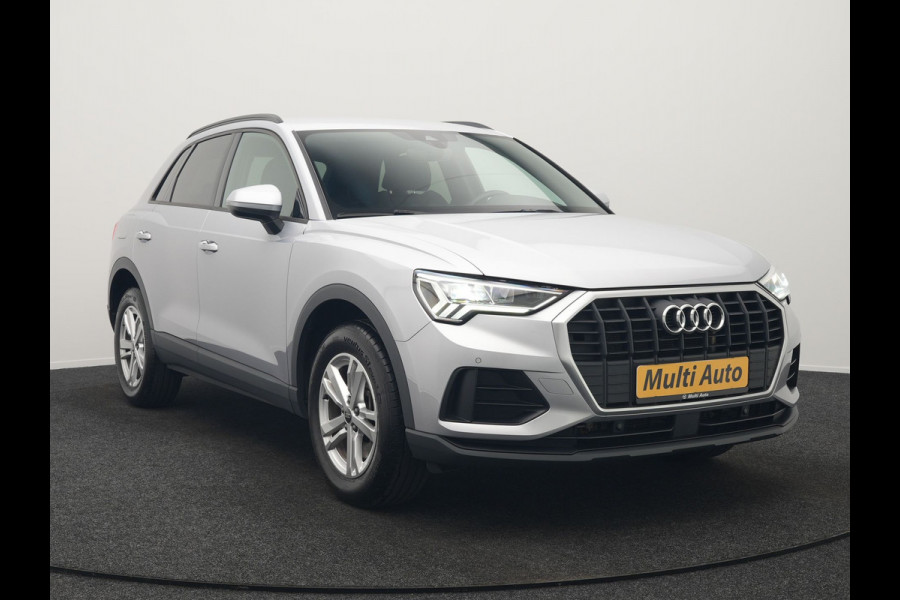 Audi Q3 45 TFSI e edition Plug In Hybrid 245pk Dealer O.H. PHEV | S Line Int. | Trekhaak Af Fabriek | Camera | Sfeerverlichting | Virtual Cockpit | Keyless | Blis | Navigatie | DAB |