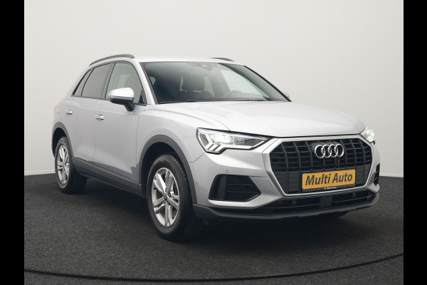 Audi Q3 45 TFSI e edition Plug In Hybrid 245pk Dealer O.H. PHEV | S Line Int. | Trekhaak Af Fabriek | Camera | Sfeerverlichting | Virtual Cockpit | Keyless | Blis | Navigatie | DAB |