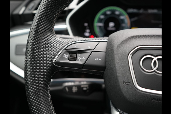 Audi Q3 45 TFSI e edition Plug In Hybrid 245pk Dealer O.H. PHEV | S Line Int. | Trekhaak Af Fabriek | Camera | Sfeerverlichting | Virtual Cockpit | Keyless | Blis | Navigatie | DAB |