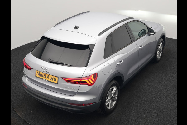 Audi Q3 45 TFSI e edition Plug In Hybrid 245pk Dealer O.H. PHEV | S Line Int. | Trekhaak Af Fabriek | Camera | Sfeerverlichting | Virtual Cockpit | Keyless | Blis | Navigatie | DAB |