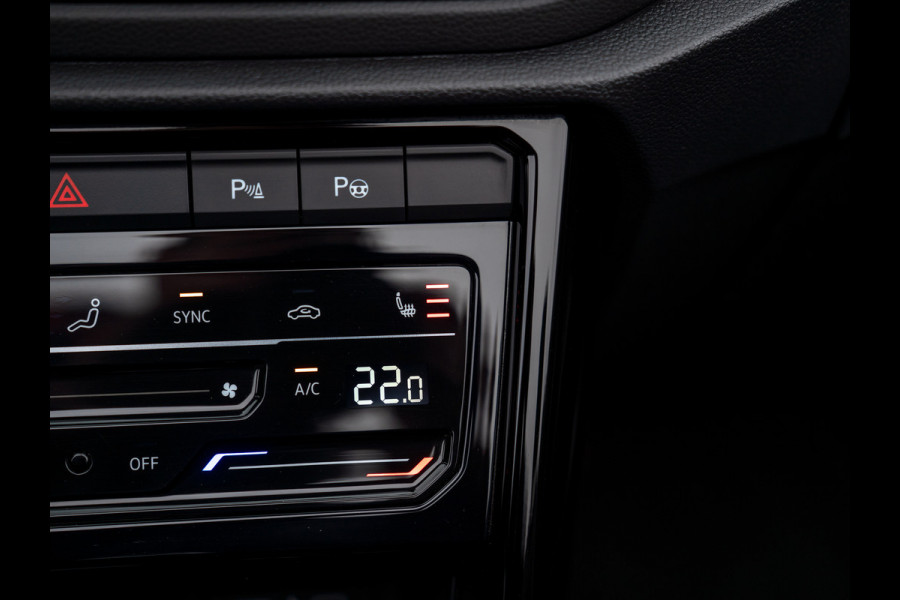 Volkswagen T-Roc Cabrio 1.5 TSI R-Line Edition | Adapt. cruise | Camera