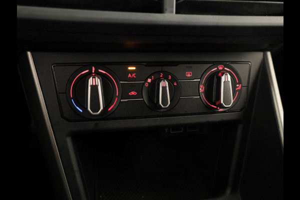 Volkswagen Polo 1.0 TSI Comfortline 95 pk | Navigatie | Parkeersensoren | LED koplampen | Adaptieve cruise control | Voll. digitaal instrumentenpaneel | Apple Carplay/Android Auto |