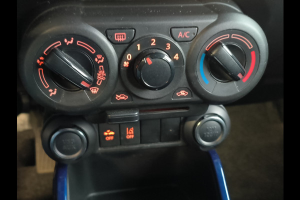 Suzuki Ignis 1.2 Smart Hybrid Comfort Rijklaar + 12 maanden Bovag-garantie Henk Jongen Auto's in Helmond,  al 50 jaar service zoals 't hoort!