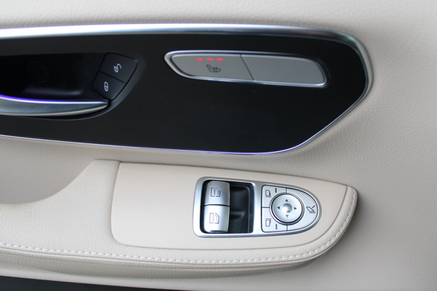 Mercedes-Benz V-Klasse 250d / DC / AMG / New Model / 2x Elec Schuifd / 360 Cam / Burmester / Vol Opties / NIEUWSTAAT