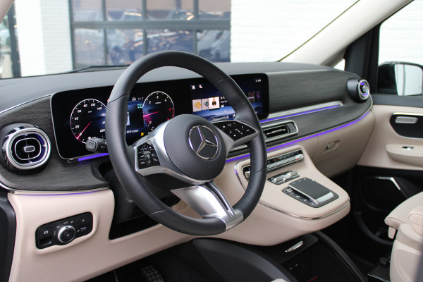 Mercedes-Benz V-Klasse 250d / DC / AMG / New Model / 2x Elec Schuifd / 360 Cam / Burmester / Vol Opties / NIEUWSTAAT