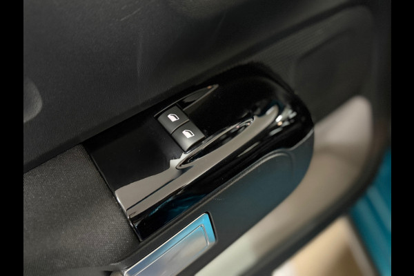 Citroën C3 1.2 PureTech Shine | Camera | Climate Control | Navigatie | Cruise Control | Carplay