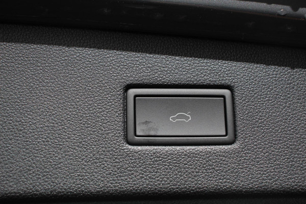 Seat Tarraco 1.5 TSI Style 7p. DSG | Navigatie | Adaptive Cruise Control | 18 Inch Lichtmetalen Velgen | Elektrische Trekhaak | BEATS Audio | Elektrische Achterklep |