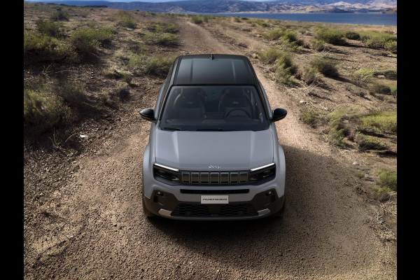 Jeep Avenger 1.2 e-Hybrid Summit | Actieprijs! | Infotainment& Convience Pack | Winter Pack | Bicolore lak