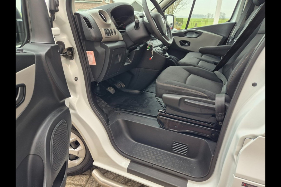 Renault Trafic T29 L2H1 59.900 Km Euro 6 Trekhaak, Camera, PDC, Imperiaal