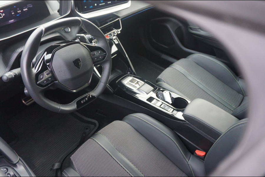 Peugeot 2008 1.2 Hybrid GT | 145PK | CAMERA | CARPLAY