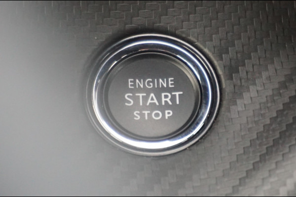 Peugeot 2008 1.2 Hybrid GT | 145PK | CAMERA | CARPLAY