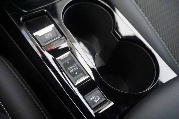 Peugeot 2008 1.2 Hybrid GT | 145PK | CAMERA | CARPLAY