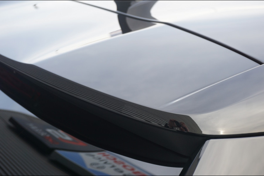 Peugeot 2008 1.2 Hybrid GT | 145PK | CAMERA | CARPLAY