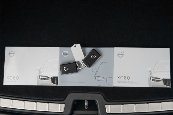 Volvo XC60 2.0 B5 Inscription R-Design Pano Trekhaak Harman/Kardon