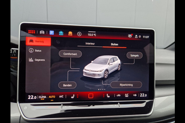 Volkswagen Golf 1.5 eHybrid 50 Edition /Panoramadak /IQ drive /IQ Light