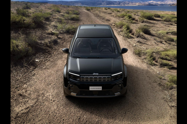 Jeep Avenger 1.2 e-Hybrid Summit | Actieprijs! | Winter Pack | Schuif/Kanteldak | Infotainment &Convenience Pack