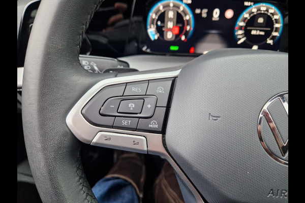 Volkswagen Golf 1.5 eHybrid 50 Edition /Panoramadak /IQ drive /IQ Light