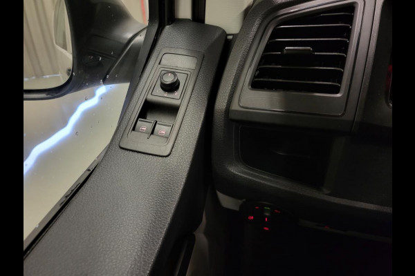 Volkswagen Transporter Kombi 2.0TSI 9-Personenbus - Excl. BTW / BPM vrij Benzine!