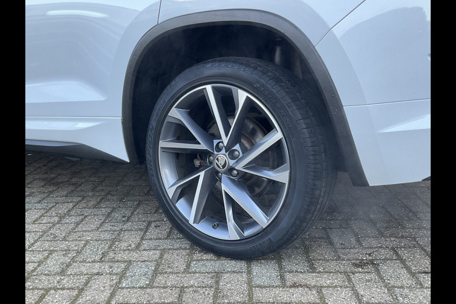 Škoda Kodiaq 7-Pers 1.5 TSI Sportline 7p. Virtual Pano.dak Trekhaak 20"LMV Full option Business