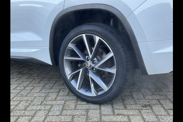 Škoda Kodiaq 7-Pers 1.5 TSI Sportline 7p. Virtual Pano.dak Trekhaak 20"LMV Full option Business