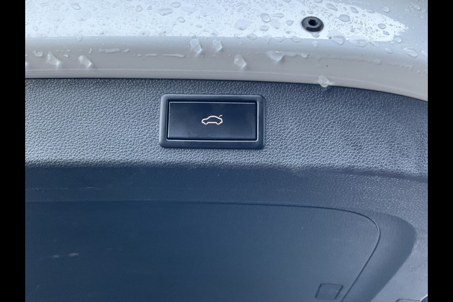 Škoda Kodiaq 7-Pers 1.5 TSI Sportline 7p. Virtual Pano.dak Trekhaak 20"LMV Full option Business