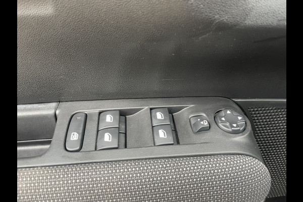 Citroën C3 Aircross 1.2 PureTech 130PK Automaat | Stoelverwarming | Apple/Android CarPlay