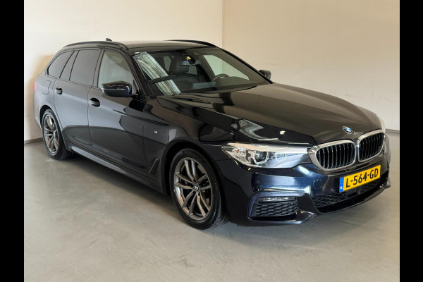 BMW 5 Serie Touring 530i M Sport / Adaptive / Leder / Camera