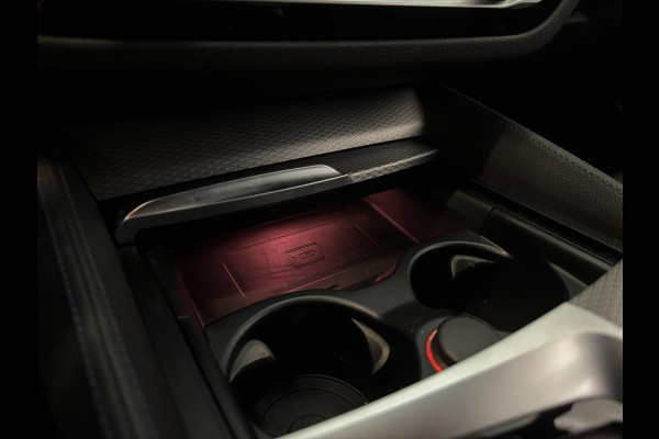 BMW 5 Serie Touring 530i M Sport / Adaptive / Leder / Camera