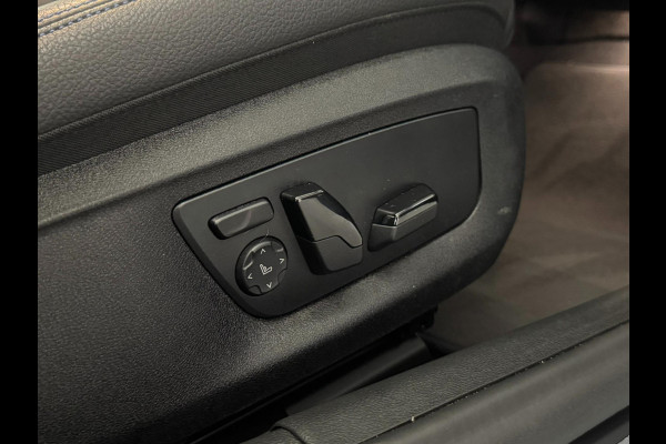 BMW 5 Serie Touring 530i M Sport / Adaptive / Leder / Camera